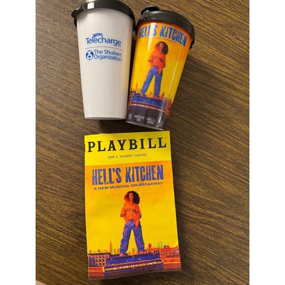 Hell's Kitchen Alicia Keys Broadway Show 2 16oz Sippy Cups & Playbill - Picture 1 of 3